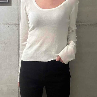 Soft Classic Round Slim Fit Long Sleeve