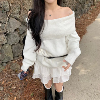 [Boyfriend Heart-fluttering..] Boxy-fit off-shoulder knit that doesn't slip down