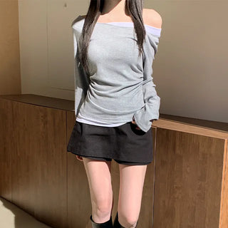 Hess Asymmetrical Color Block One-Shoulder Shirred Long Sleeve Tee