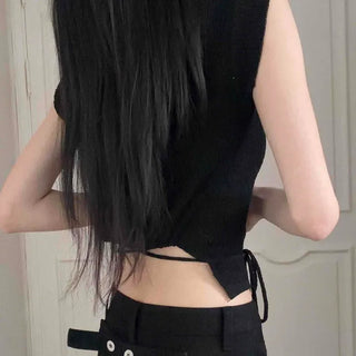 String Slim Crop Sleeveless Back Slit Knit