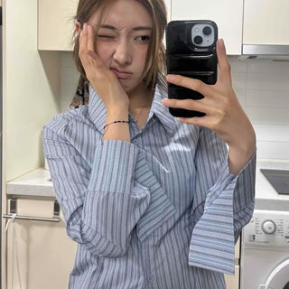 Mono-stripe loose cuff shirt