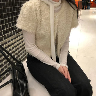 Beth Women's Round Layered Inner Short Sleeve Fur Cardigan