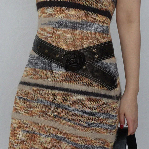 Rose snap button belt
