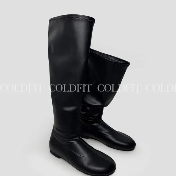 Round thigh-high boots