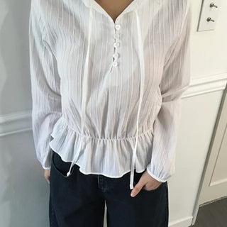 *High Quality* Arc Ribbon Blouse