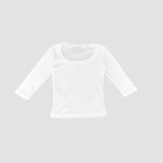 3/4 length U-neck T-shirt