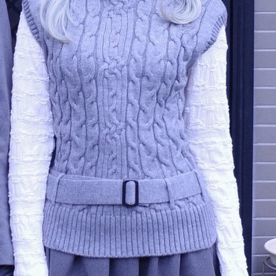Belt Cable Half Knit Vest
