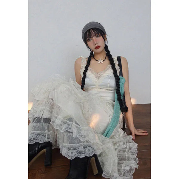 Rolling Lace Tiered Long Skirt