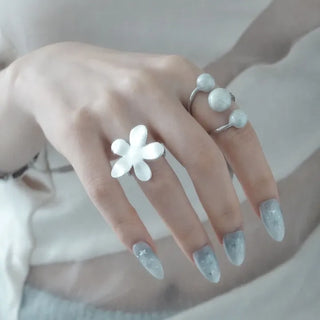 Silver Flower Ring