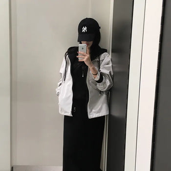 *One-piece* Hooded Windbreaker