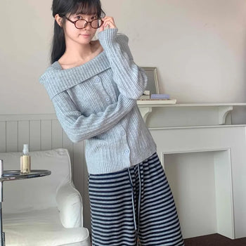 Delicate Fit Off-Shoulder Ribbed Knit