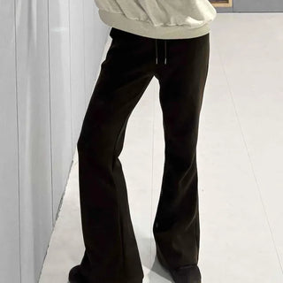Treat Back Pocket Bootcut Elastic Waist Training Pants