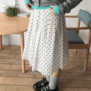 Pleated polka dot midi skirt
