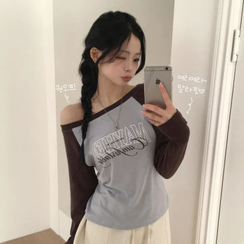 Full of cuteness, Contrast Raglan One-off Shoulder Boat Neck Lettering Delicate Fit Long Sleeve T-shirt