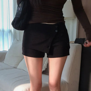Triple open folding shorts