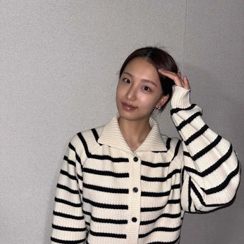 Striped Shoulder Marine Border Short Knit Cardigan