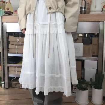 Popcorn lace tiered skirt