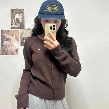 Pendant Point Loose Fit Button Knit Cardigan