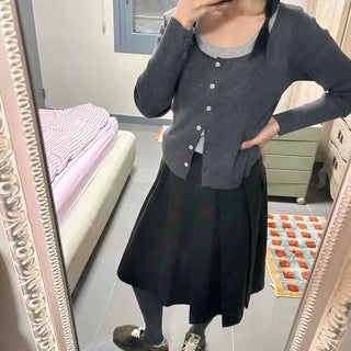 Lovely U-neck Button-up Crop Knit Cardigan