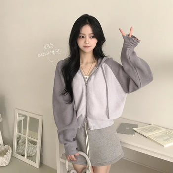 Full of cuteness, Color-block Raglan Hooded Avant-garde Loose Fit Knit Zip-up Cardigan