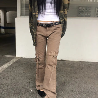 *Must-Have* BUCKLE Cargo Bootcut Pants 2co
