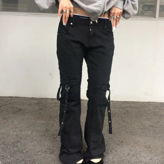 *Must-Have* BUCKLE Cargo Bootcut Pants 2co