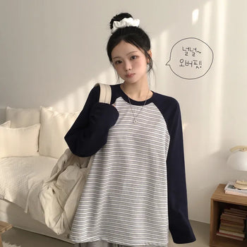 Guaranteed Cuteness, Contrast Striped Raglan Round Neck Boxy Loose Oversized Long Sleeve T-shirt