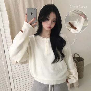 Soft, Henley Neck Button Leather Label Round Delicate Avant-garde Loose Fit Wool Long Sleeve Knit