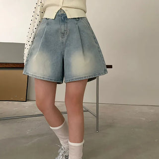 Teddy Washed Pintuck A-Line Short Denim Pants
