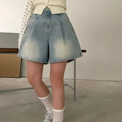 Teddy Washed Pintuck A-Line Short Denim Pants