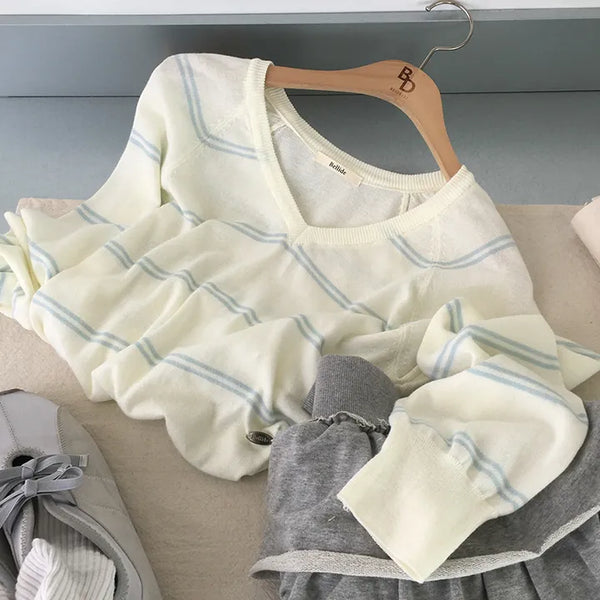 Lollipop Double Stripe V-neck Knit