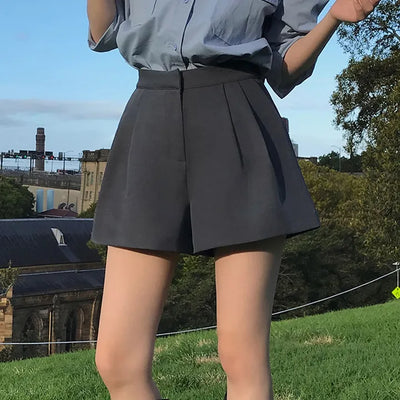 Move Daily Pintuck Short Slacks Shorts