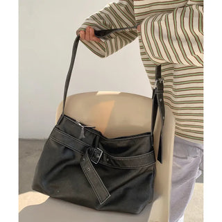 vintage belt shoulder bag