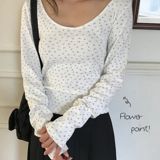 Roro Small Floral Long Sleeve Tee