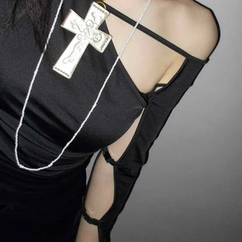 One-Off Shoulder Cutout Slim Fit Long Sleeve T-shirt