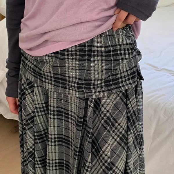 Curing Check Asymmetrical Long Skirt
