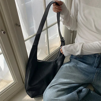 Ebro Leather Hobo Crossbody Bag