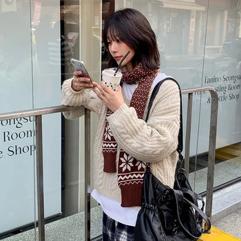 Ekin Nordic Knit Scarf