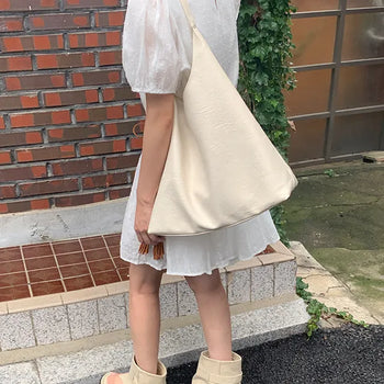 Eamon Daily Big Shoulder Bag