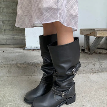 Daro Vintage Buckle Wide Long Boots