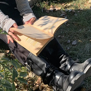 Heros Buckle Leather Boots