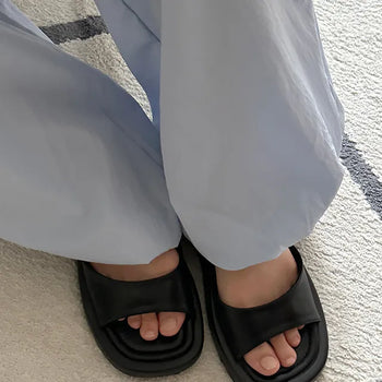 Chipotle strap leather sandals