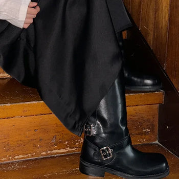 Build-up two-way buckle long boots