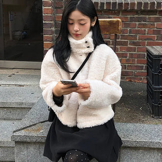 Bear Sherpa High-Neck Short Jacket