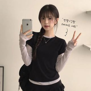 Delicate~ Dot Round Neck Wavy Ribbed Long Sleeve T-shirt + Plain Round Neck Short Sleeve T-shirt Layering Set