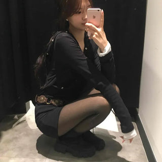 Center Pleated Back Zipper Mini Shorts