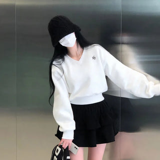 Reben Sturdy V-Neck Fleece-Lined Crop Sweatshirt