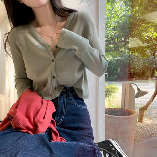 Wood Button Ribbed Crop Cardigan