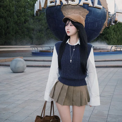 Beni Cable Knit Round Neck Vest