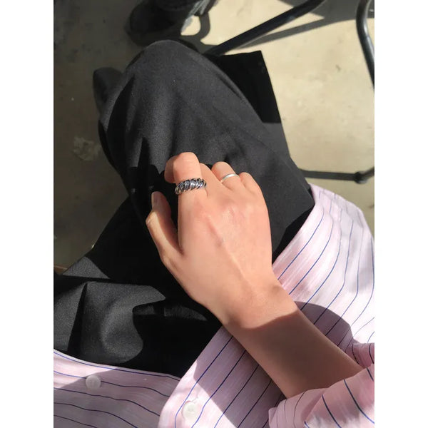 Croissant open ring